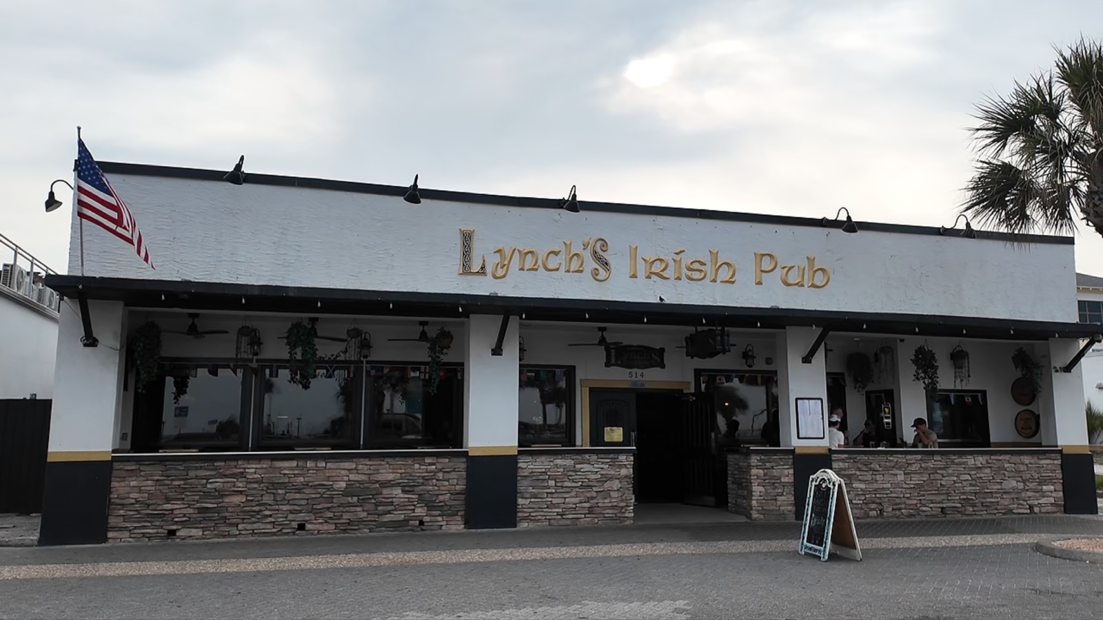 Lynch's Irish Pub in Jacksonville Beach