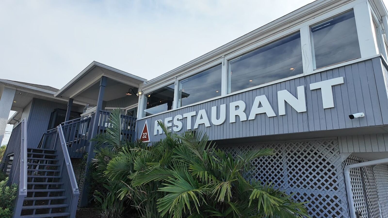 Marker 32 waterfront restaurant in Jacksonville Beach