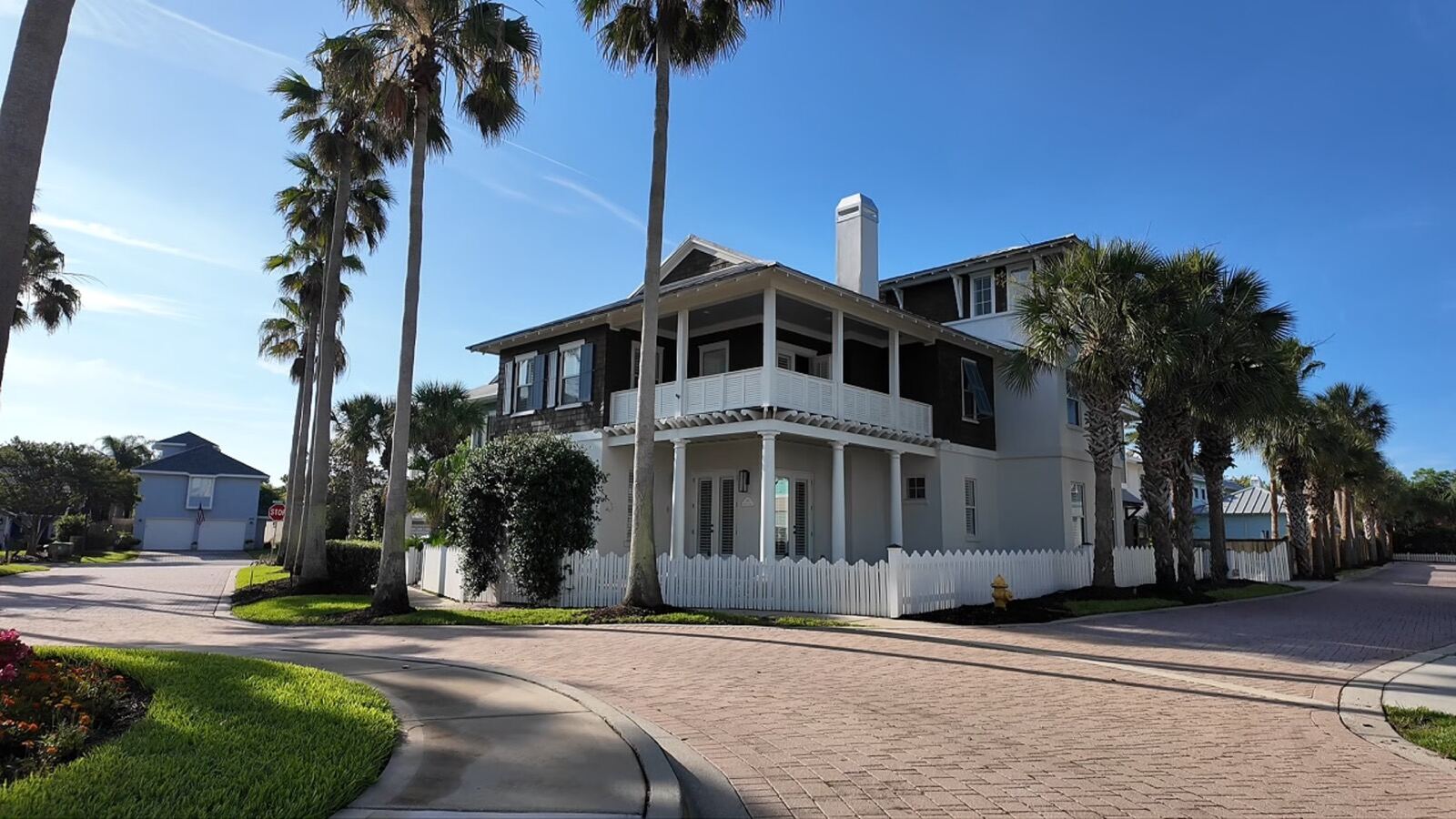 Coastal home in South Jacksonville Beach, Florida